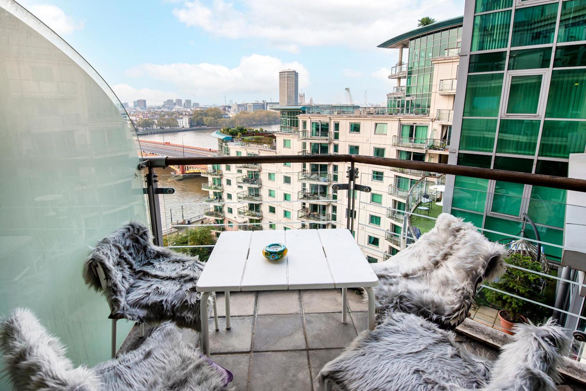 Modern 2 Bedroom 2 Bath Apartment With River View London Eksteriør bilde